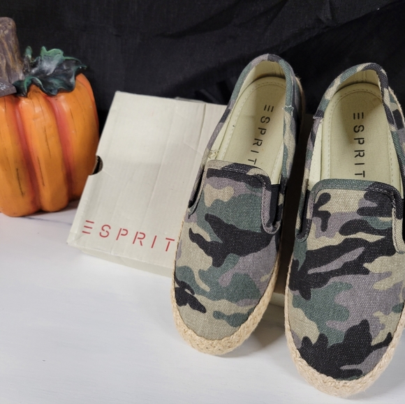 WOMEN'S ESPRIT ERIKA ESPADRILLE SLIP-ON SHOES - Picture 2 of 9